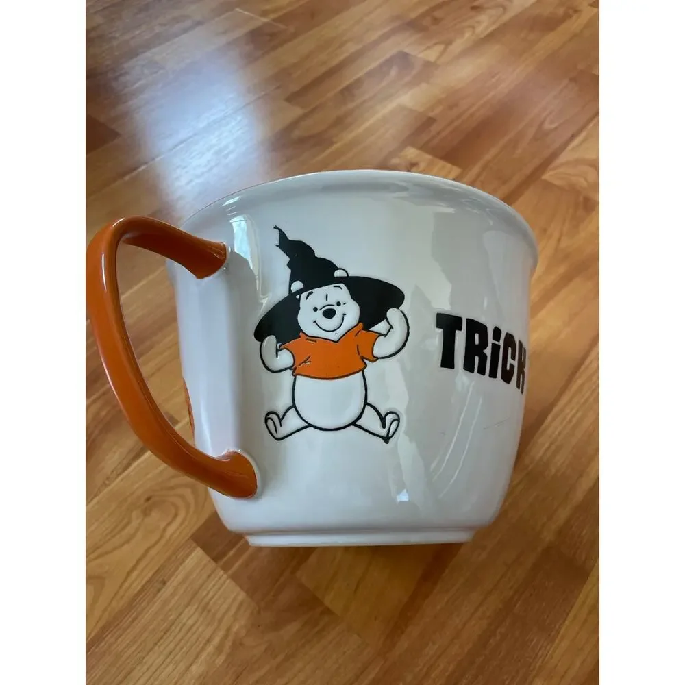 Disney‎ Winnie The Pooh Halloween Large Ceramic Trick Or Treat Mixing Bowl Jug